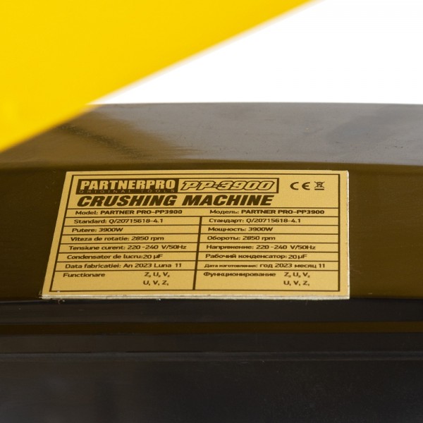 Moara electrica PartnerPRO, 3900W, Productivitate 240Kg/h, bobinaj de cupru, cuva marita