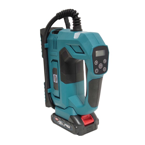 Compresor auto , German Meister , Model Nou , 2 acumulatori ,36 V , 5 Ah , prevazut cu lanterna