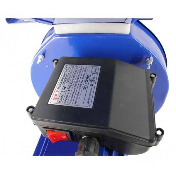 Moara electrica cu ciocanele pentru cereale si stiuleti, DDT, 3.5 kW, 3000 rpm, 200 kg/h