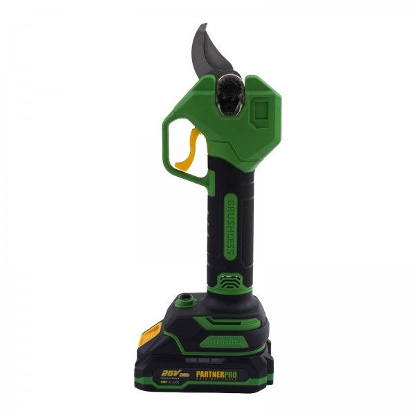 Set multifuncțional pe acumulator: foarfecă de grădină, fierăstrău cu lanț, trimmer și tijă telescopică PARTNERPRO, 2 acumulatori, brushless